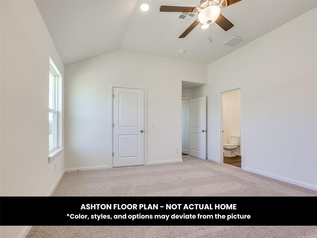 1975 Brush Creek Way Property Photo 15