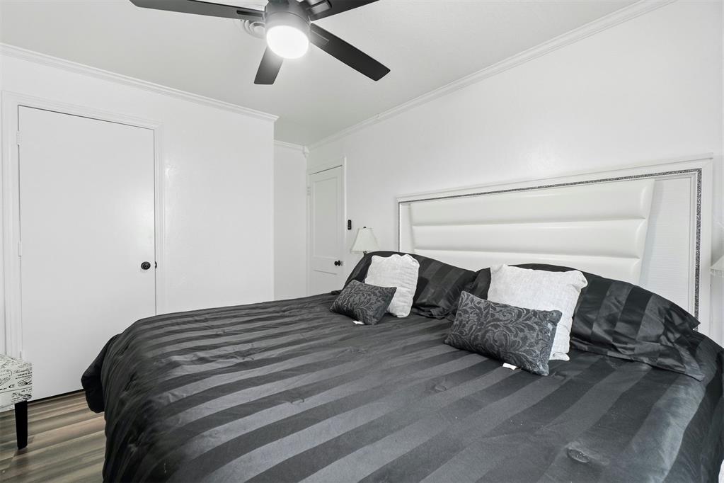 615 N Lowe Street Property Photo 24