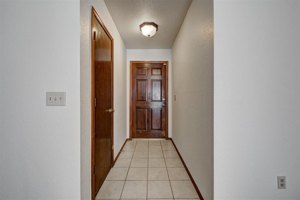 11642 Tyson Court Property Photo 7