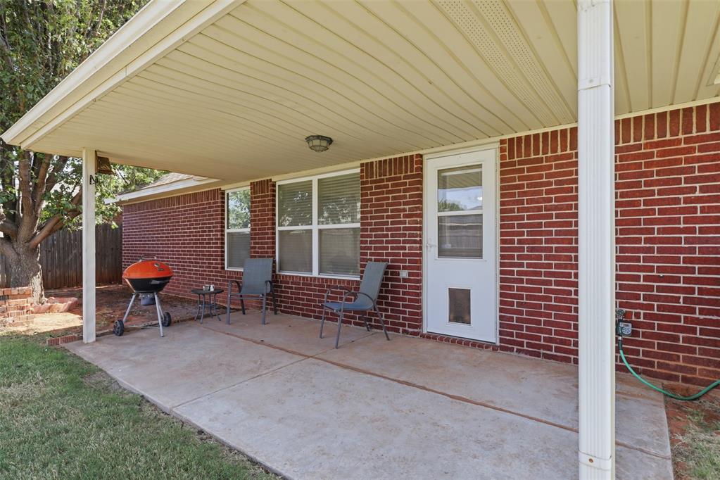 724 Eastview Court Property Photo 22