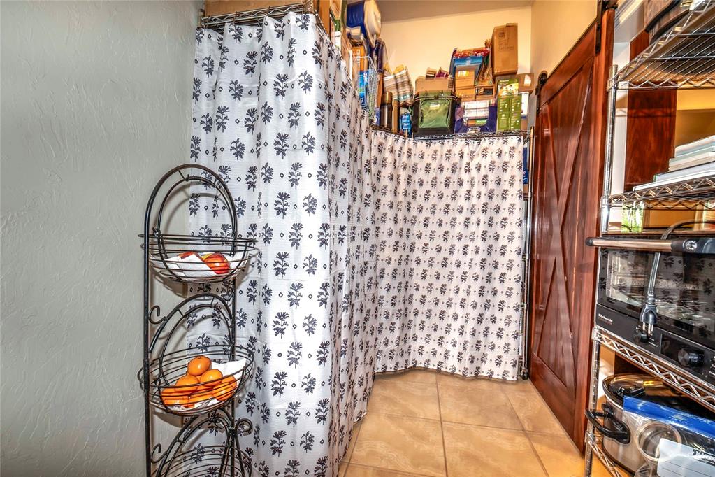 950494 S 3340 Road Property Photo 28