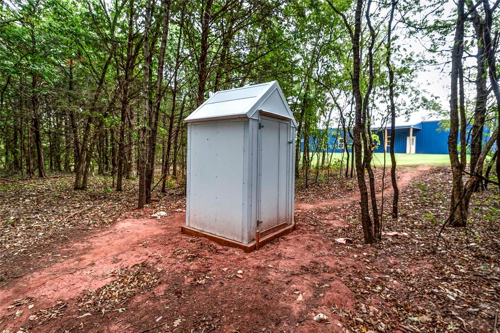 344495 E 860 Road Property Photo 5