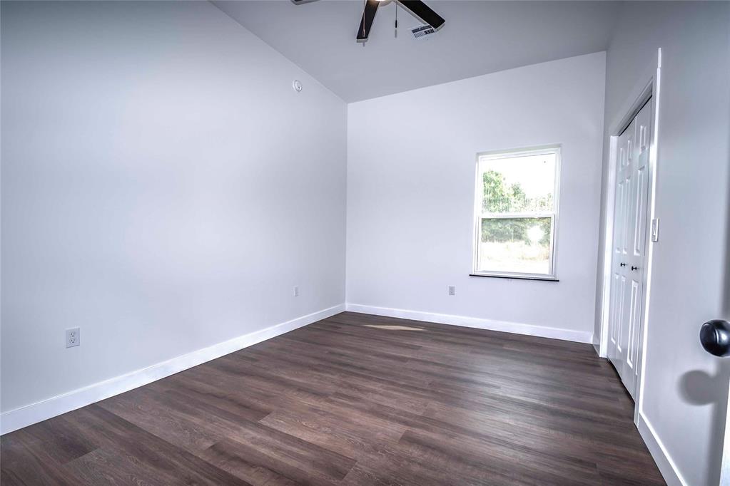 344495 E 860 Road Property Photo 11