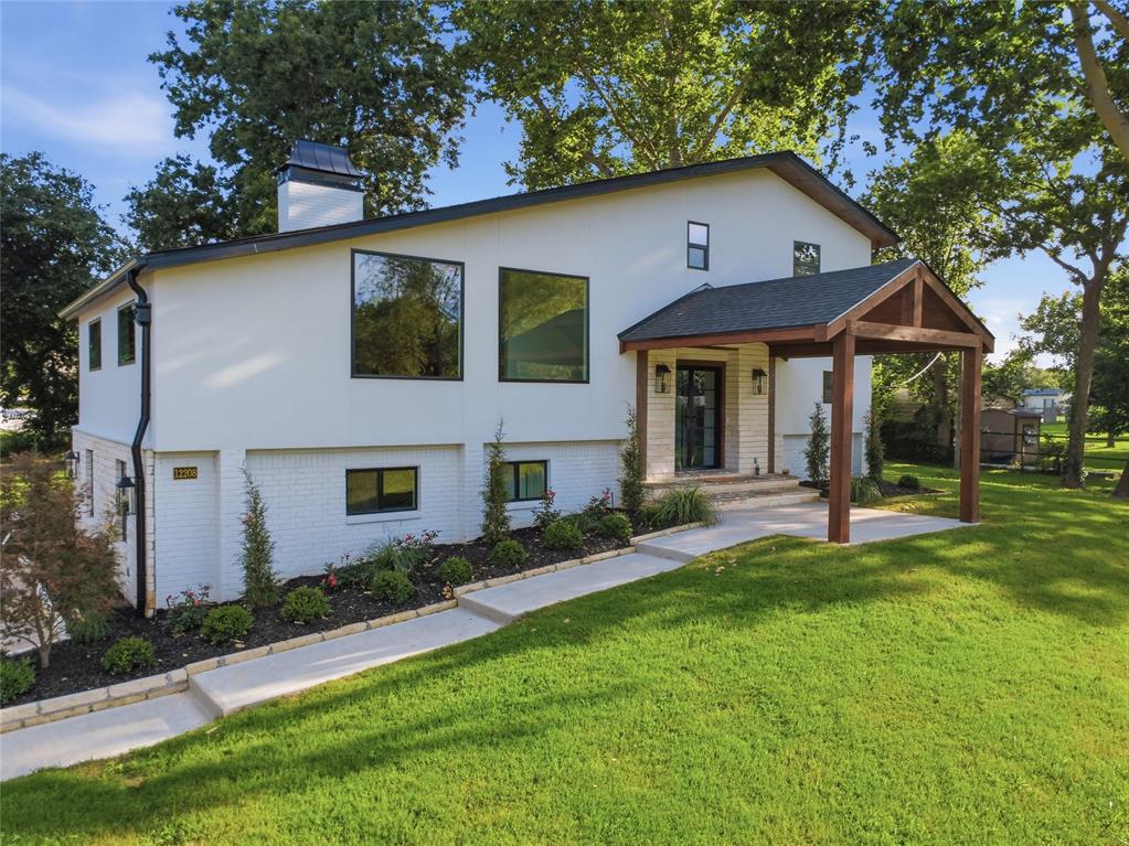 12208 Heywood Hill Road Property Photo 2
