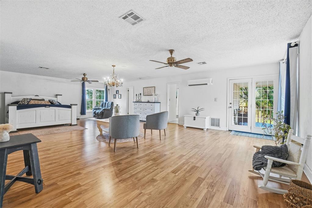 10935 N 2080 Road Property Photo 20