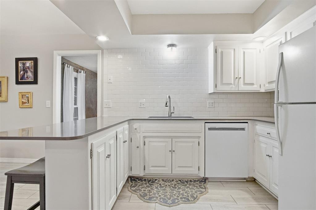 6605 N Shawnee Avenue Property Photo 10