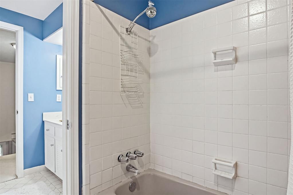 6605 N Shawnee Avenue Property Photo 37