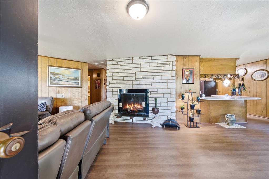 1217 Kansas Street Property Photo 8