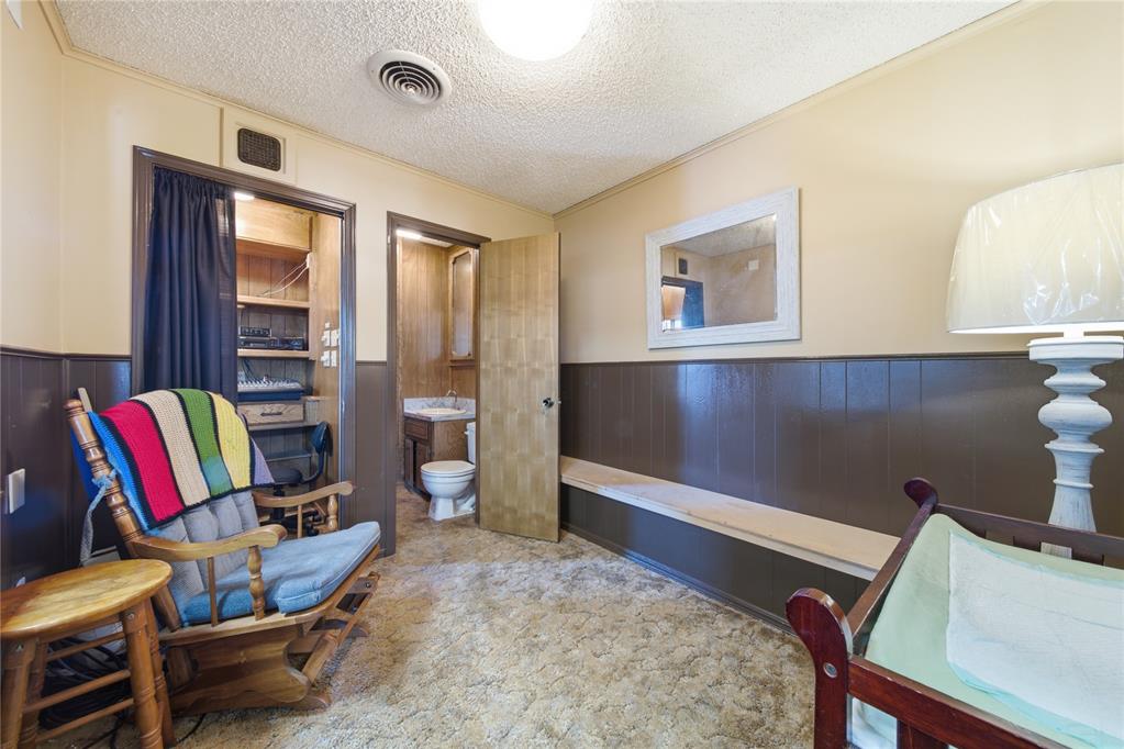 501 S Park Street Property Photo 12