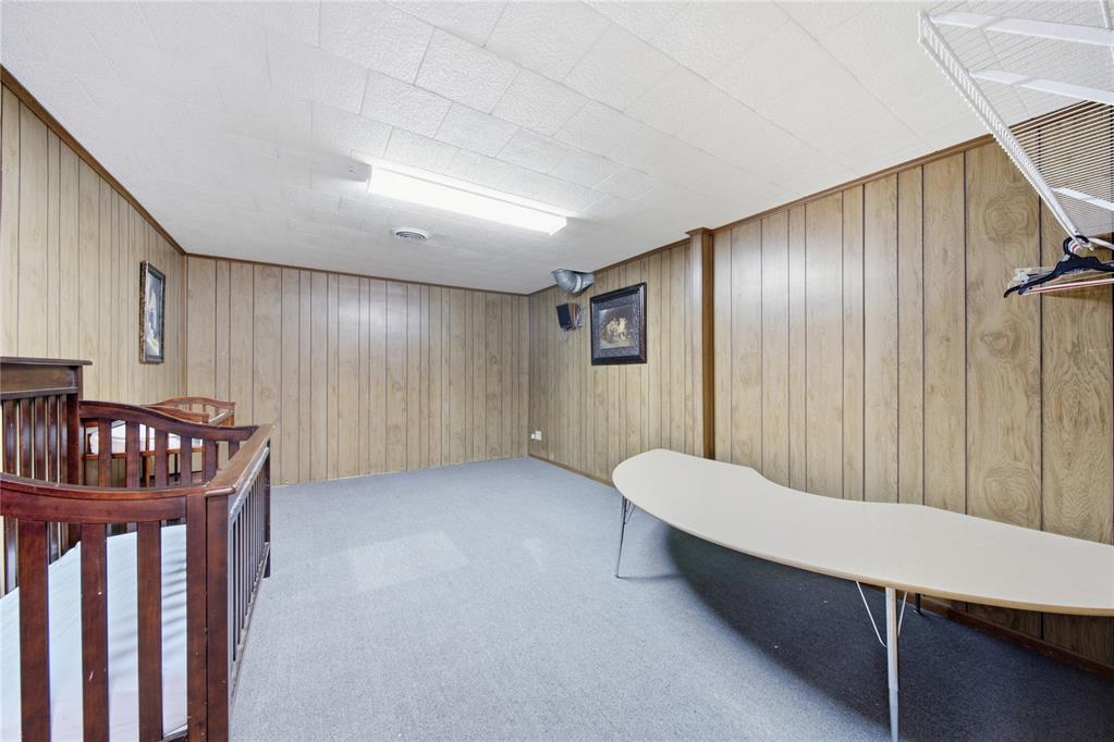 501 S Park Street Property Photo 17
