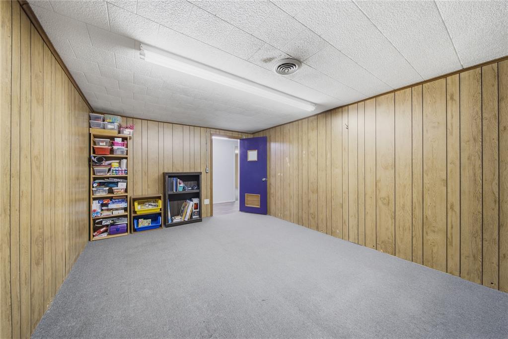 501 S Park Street Property Photo 20