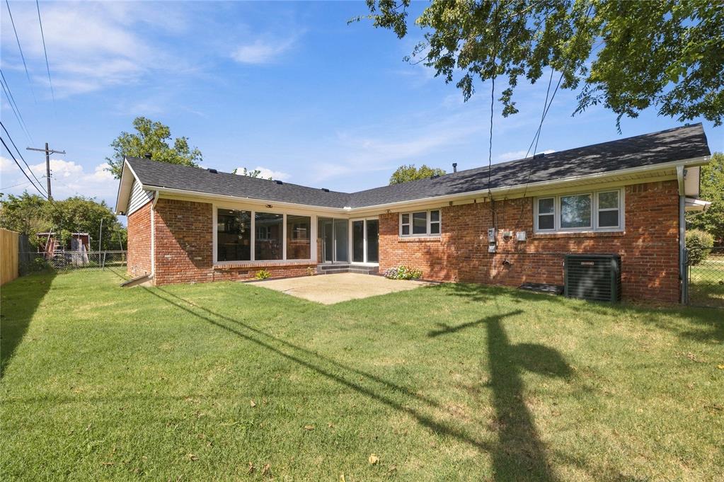 6604 E 26th Court Property Photo 29