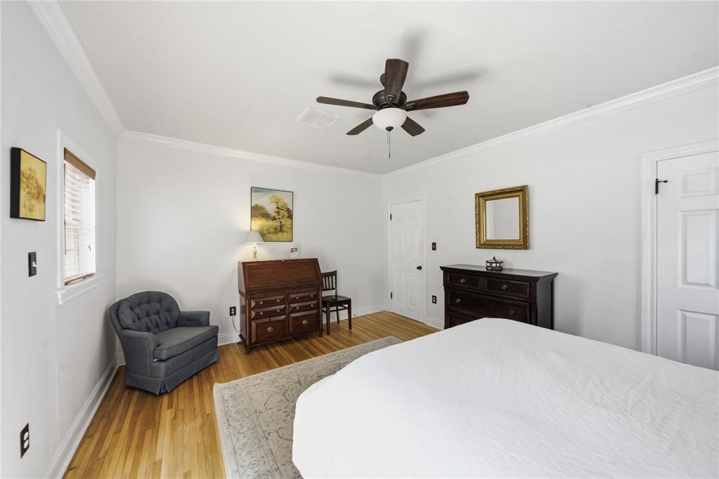 116 E 26th Street Property Photo 31