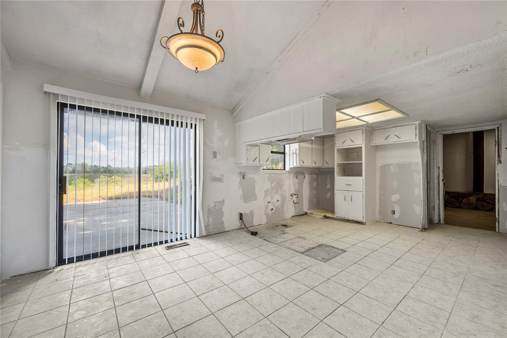 40021 State Highway 8 Property Photo 28