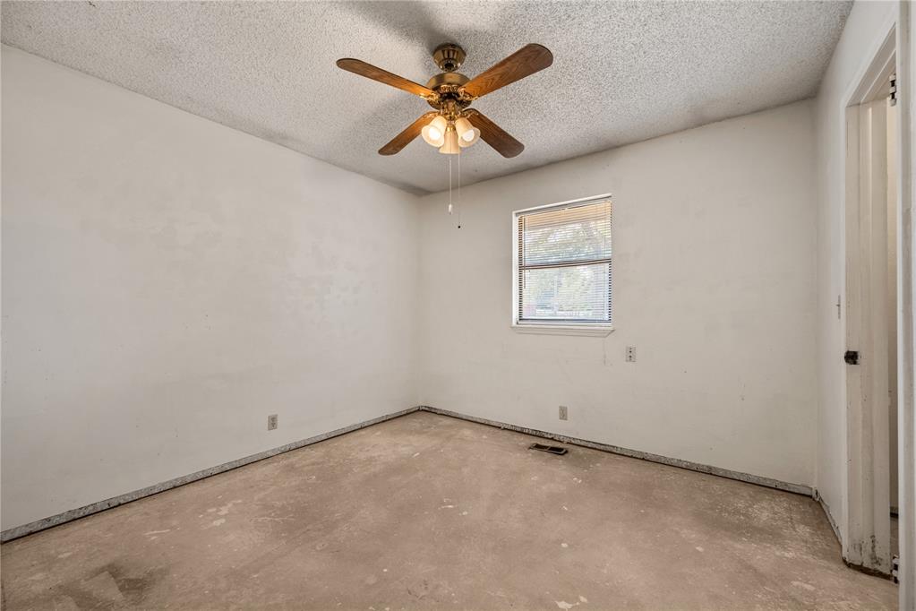 40021 State Highway 8 Property Photo 34
