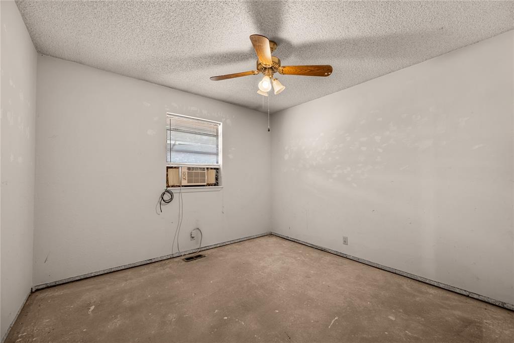 40021 State Highway 8 Property Photo 36