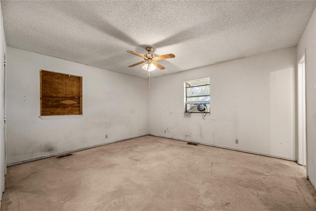 40021 State Highway 8 Property Photo 38