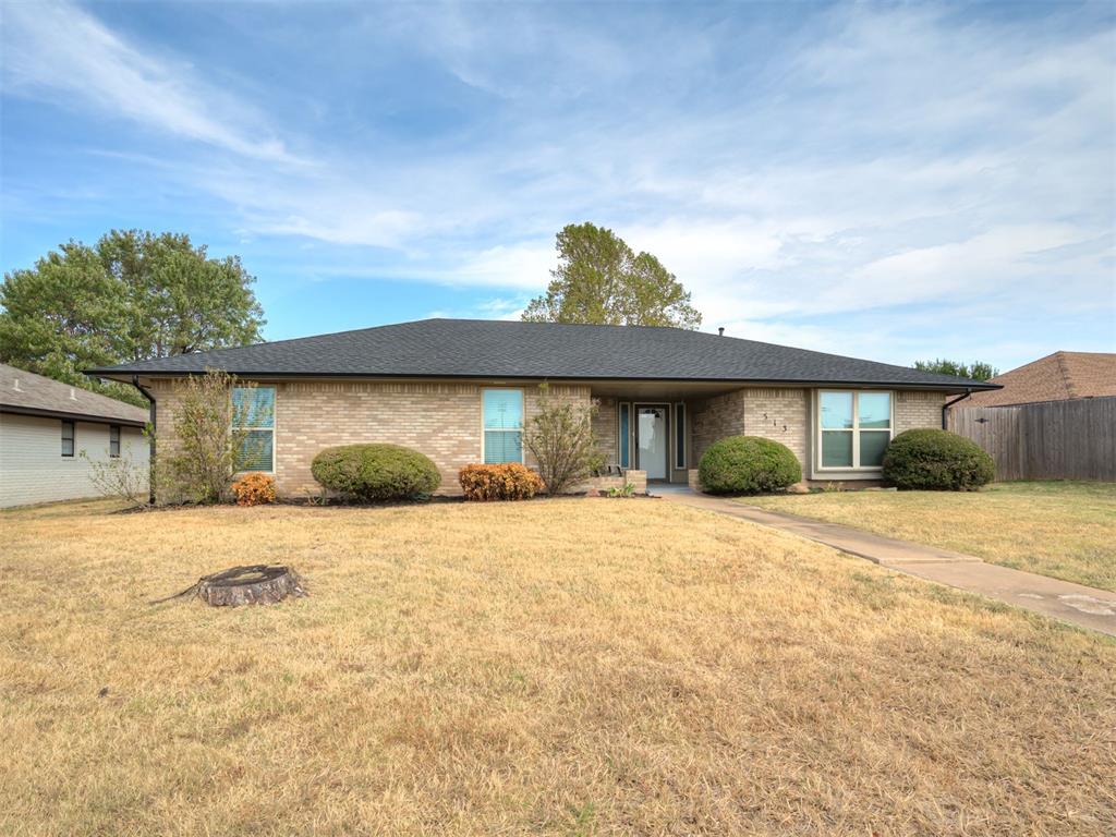 513 Smiling Hill Boulevard Property Photo 2