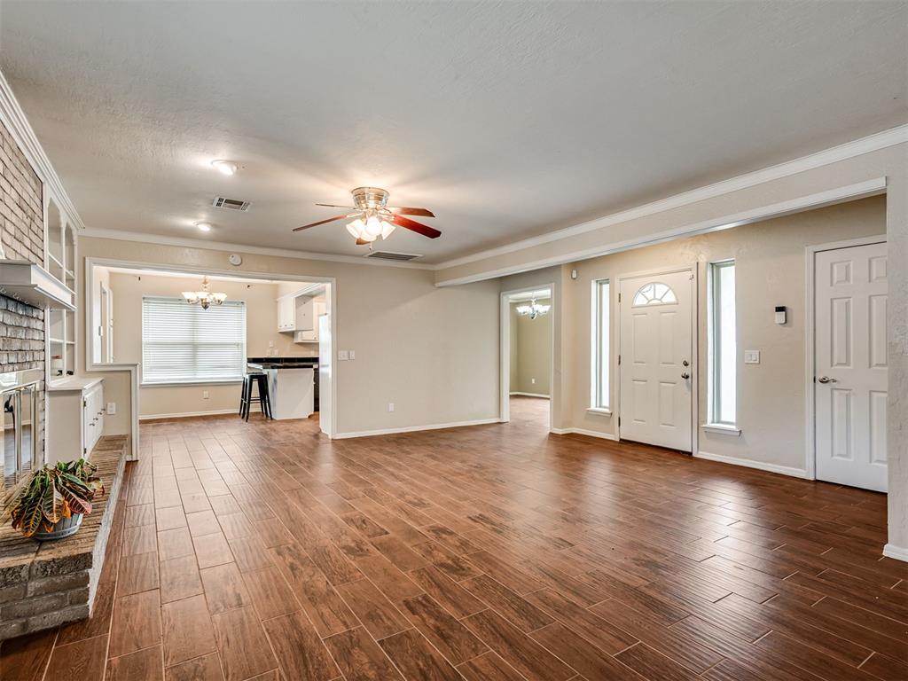 513 Smiling Hill Boulevard Property Photo 8