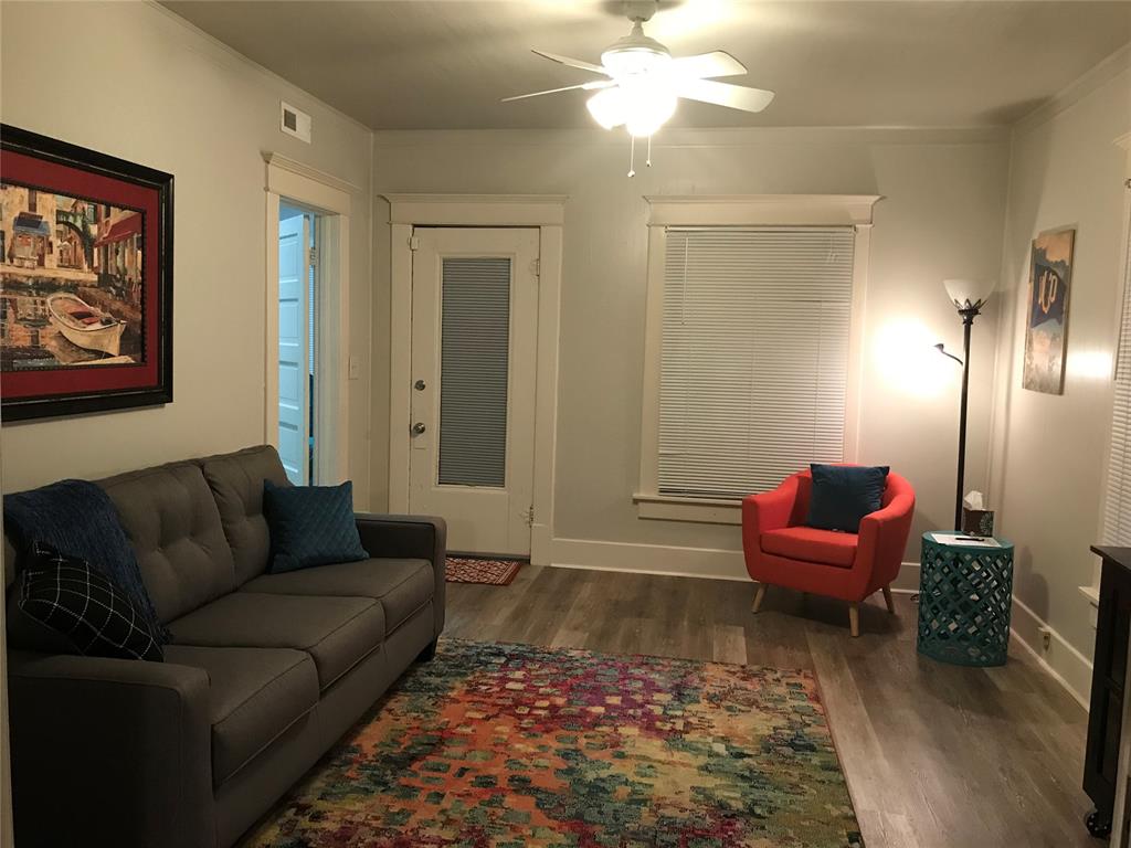 28 W Hurd Street Property Photo 6