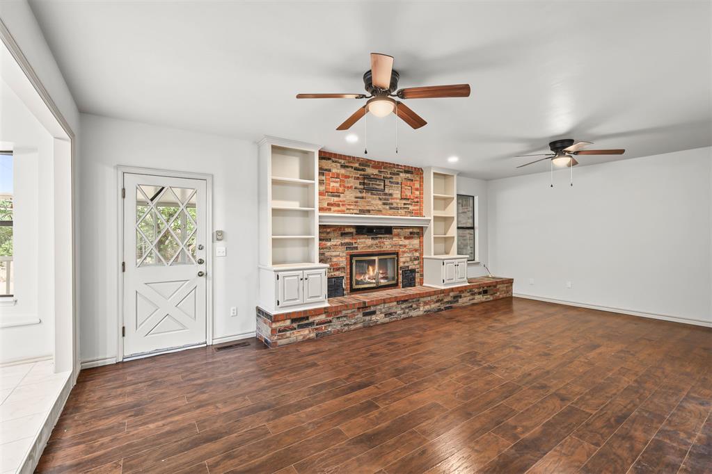 8416 Huckleberry Road Property Photo 4