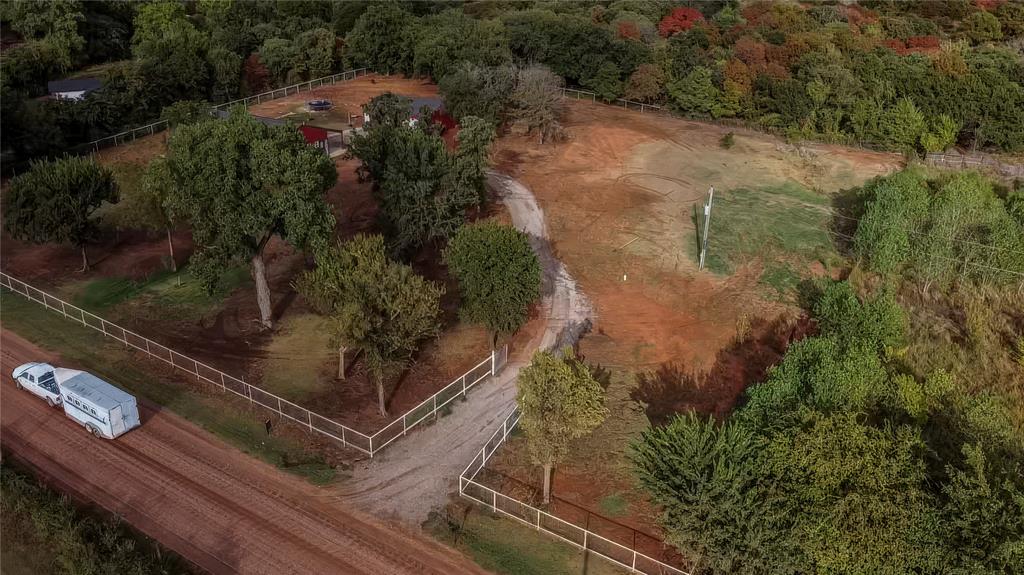 18488 Council Avenue Property Photo 3