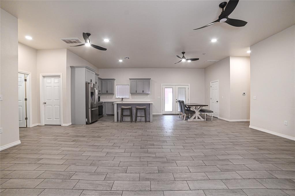 18488 Council Avenue Property Photo 7