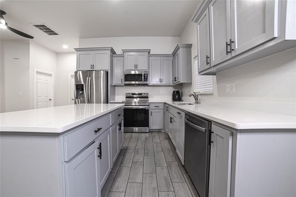 18488 Council Avenue Property Photo 9