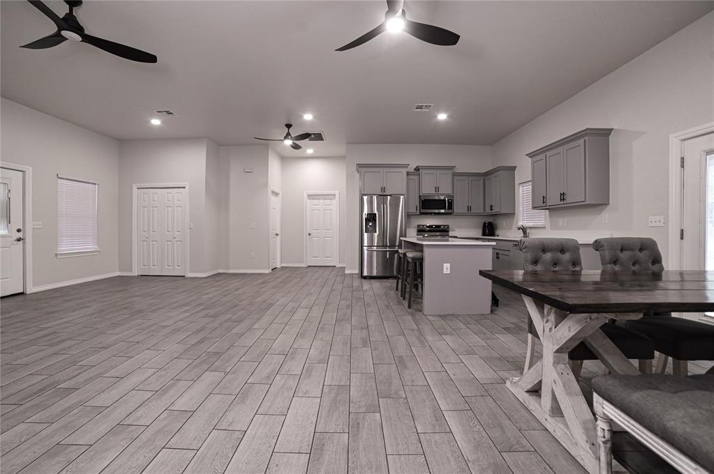 18488 Council Avenue Property Photo 11