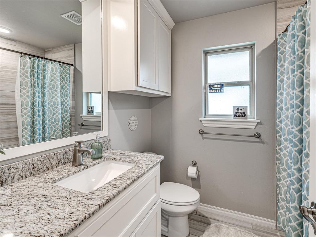 1614 Skyler Way Property Photo 23