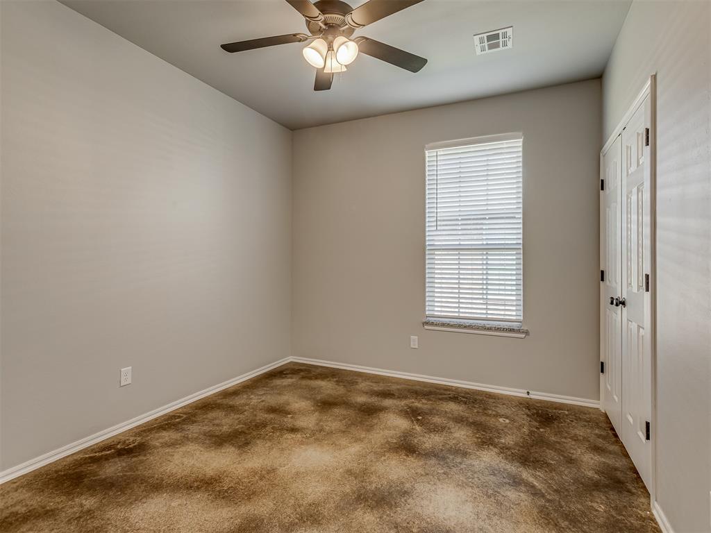 1909 Investors Avenue Property Photo 25