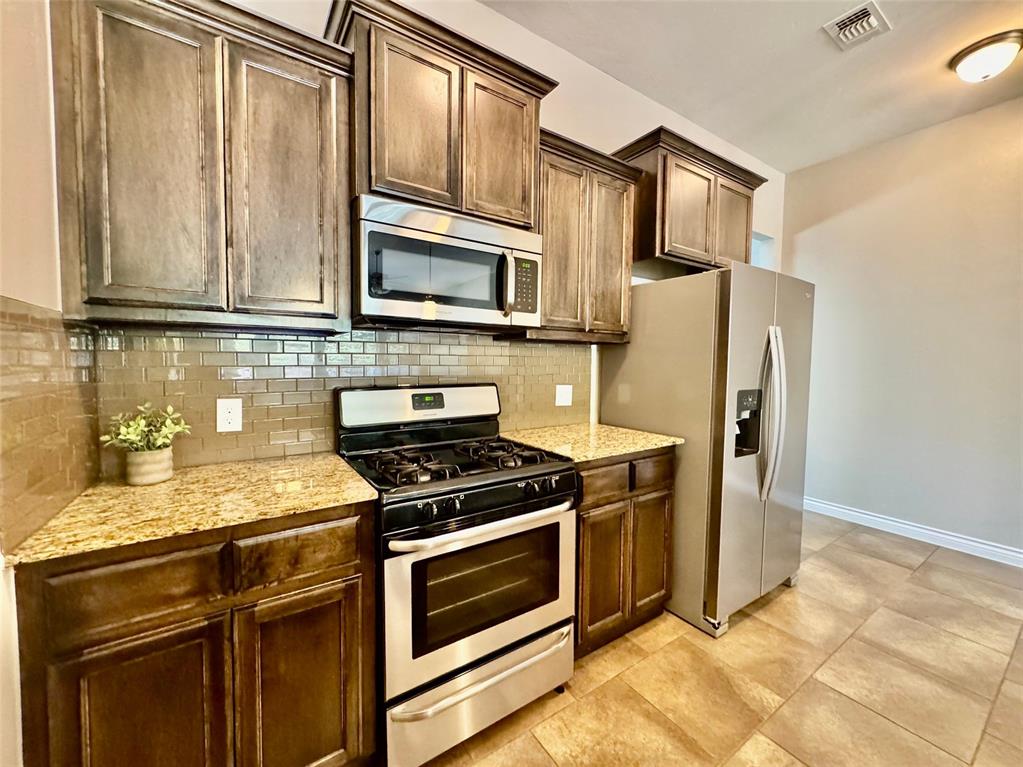 1007 Merlin Drive Property Photo 14