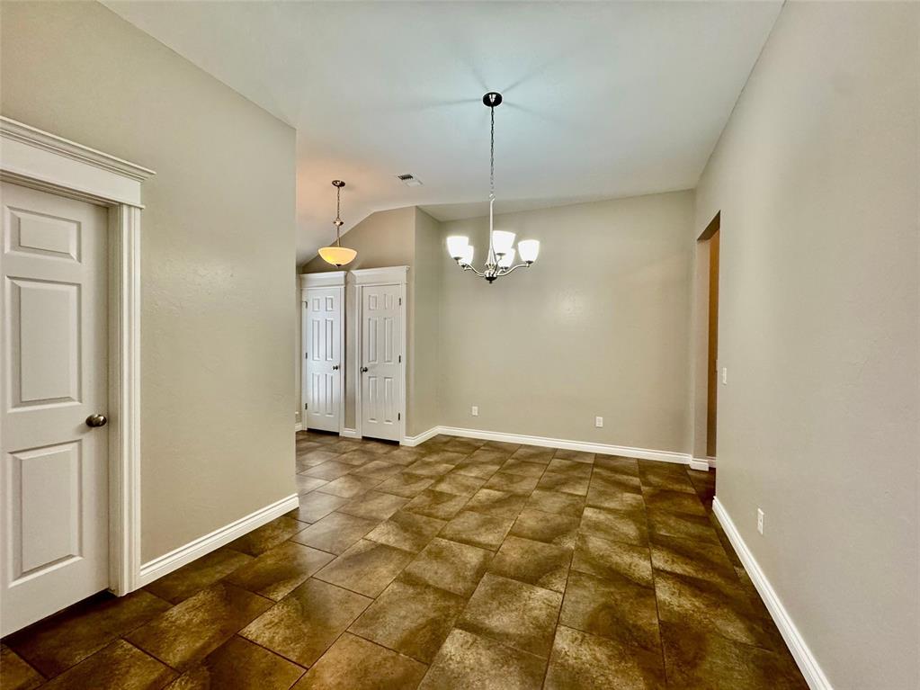 1007 Merlin Drive Property Photo 22