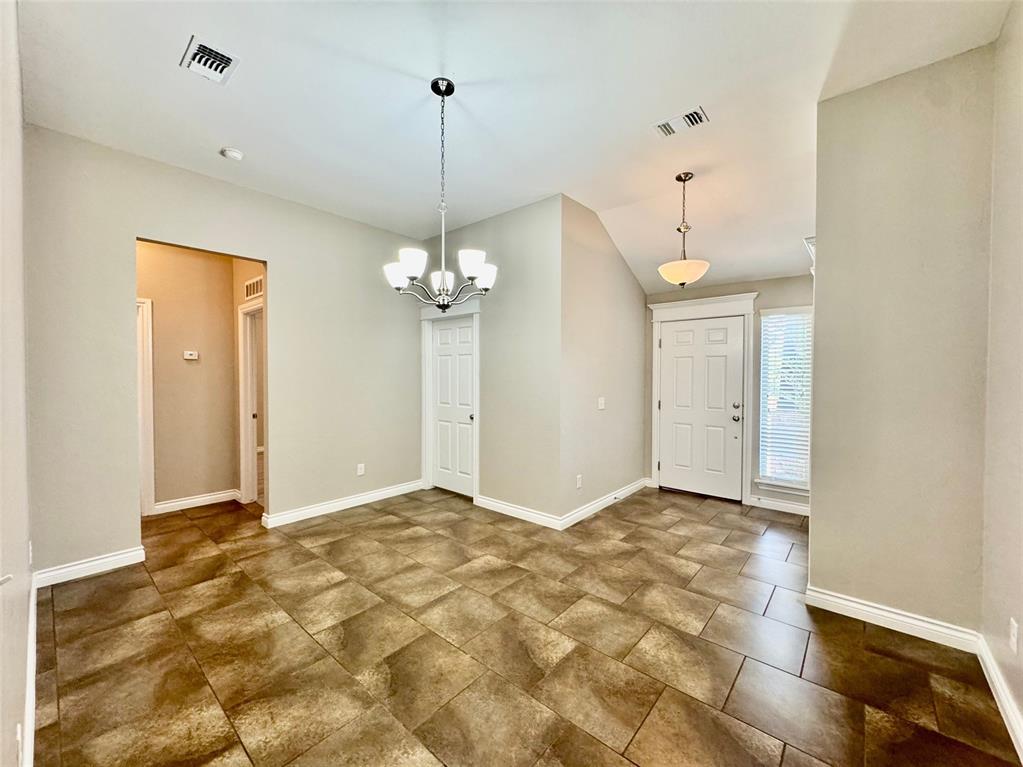 1007 Merlin Drive Property Photo 23