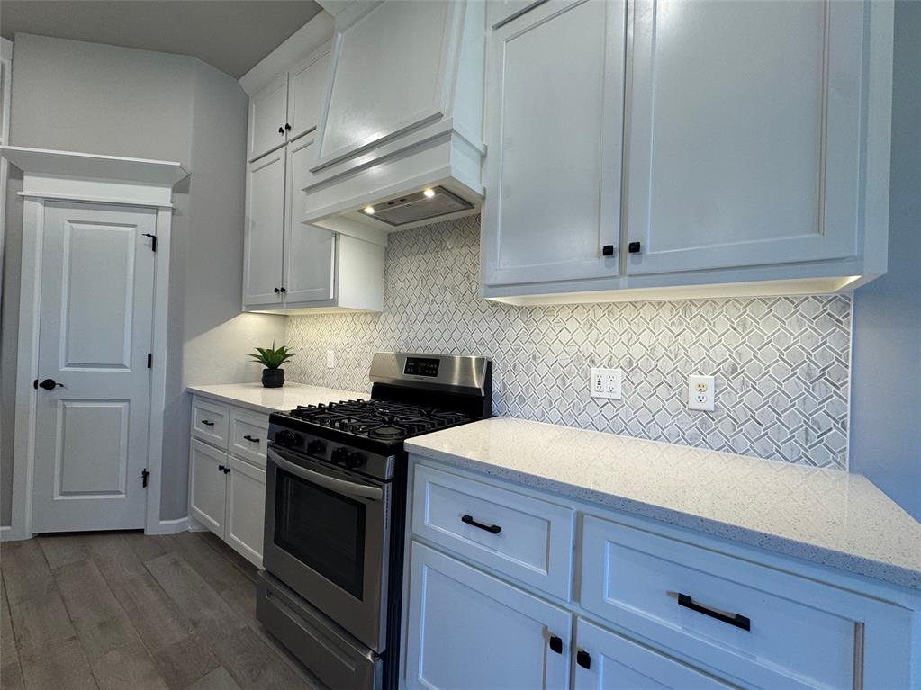 5108 White Gold Avenue Property Photo 15