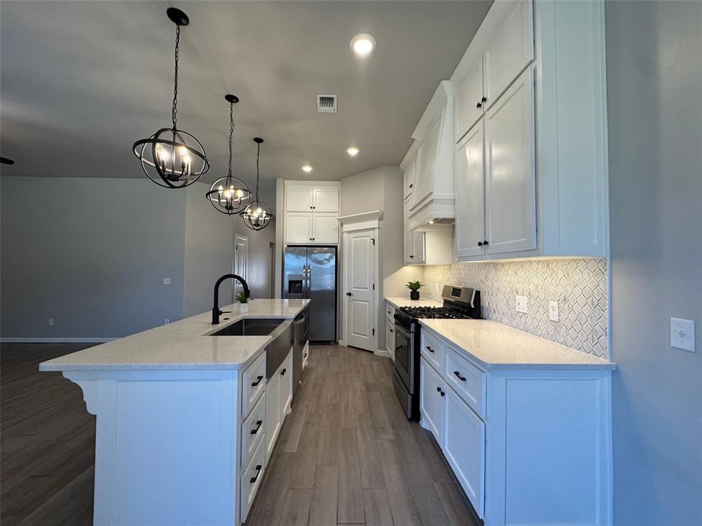 5108 White Gold Avenue Property Photo 16