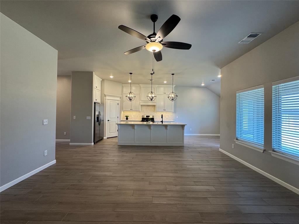 5108 White Gold Avenue Property Photo 17