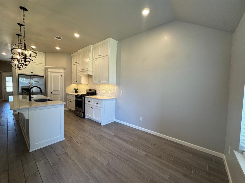 5108 White Gold Avenue Property Photo 19