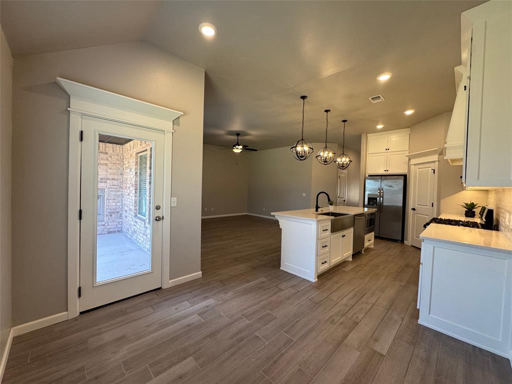 5108 White Gold Avenue Property Photo 21