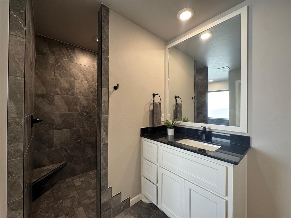 5108 White Gold Avenue Property Photo 27
