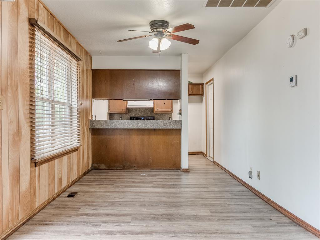 2432 Wyandotte Way Property Photo 10