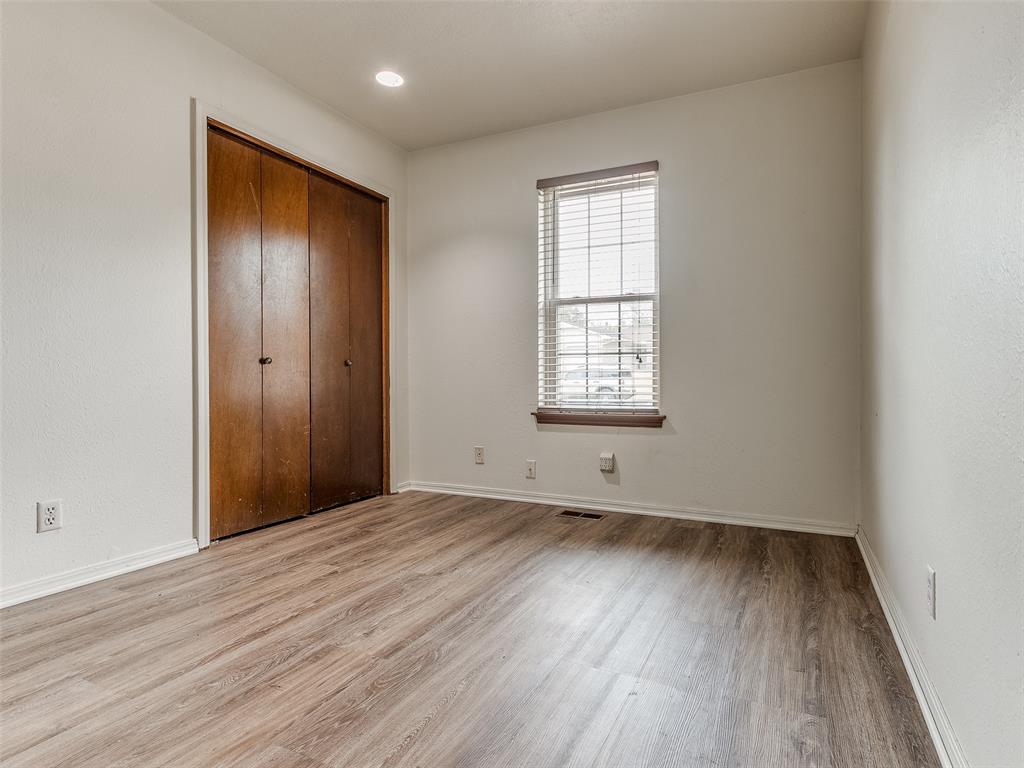 2432 Wyandotte Way Property Photo 17
