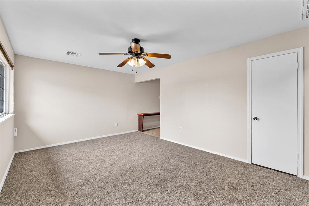 500 Butler Street Property Photo 5