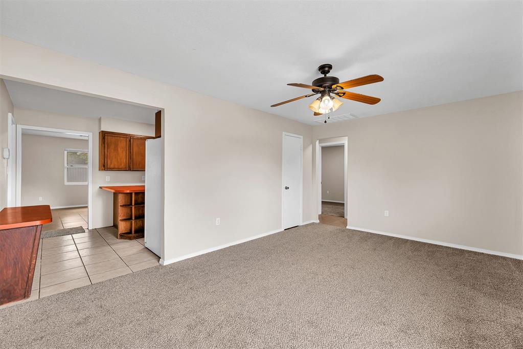 500 Butler Street Property Photo 6