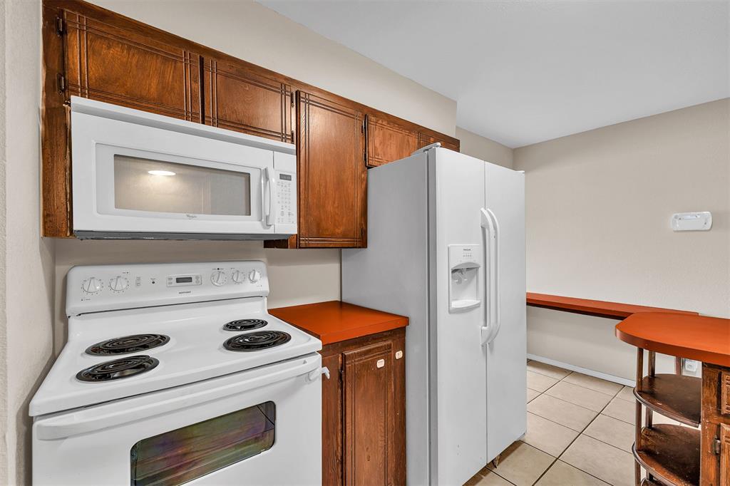 500 Butler Street Property Photo 10