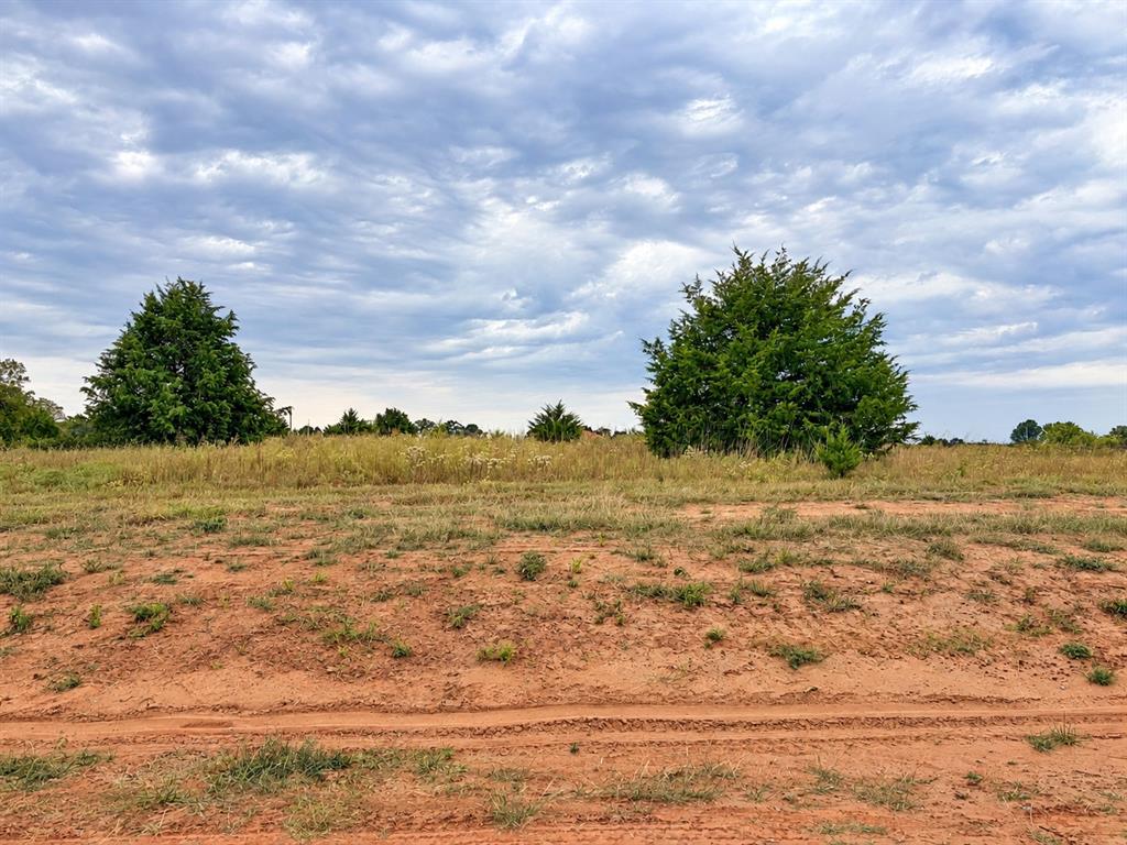 343601 E 870 Road Property Photo 1