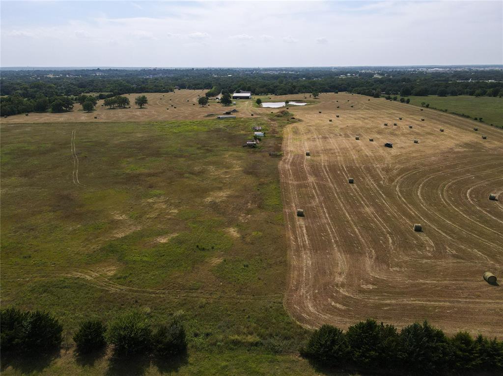 N Brush Creek Road Property Photo 5