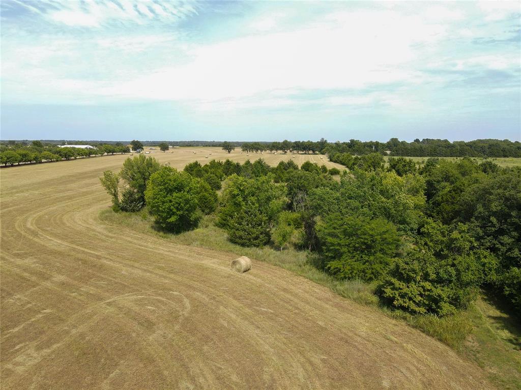 N Brush Creek Road Property Photo 24