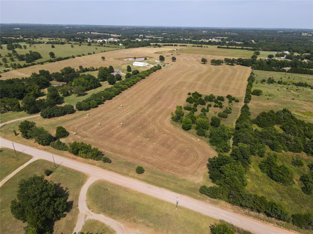 N Brush Creek Road Property Photo 26
