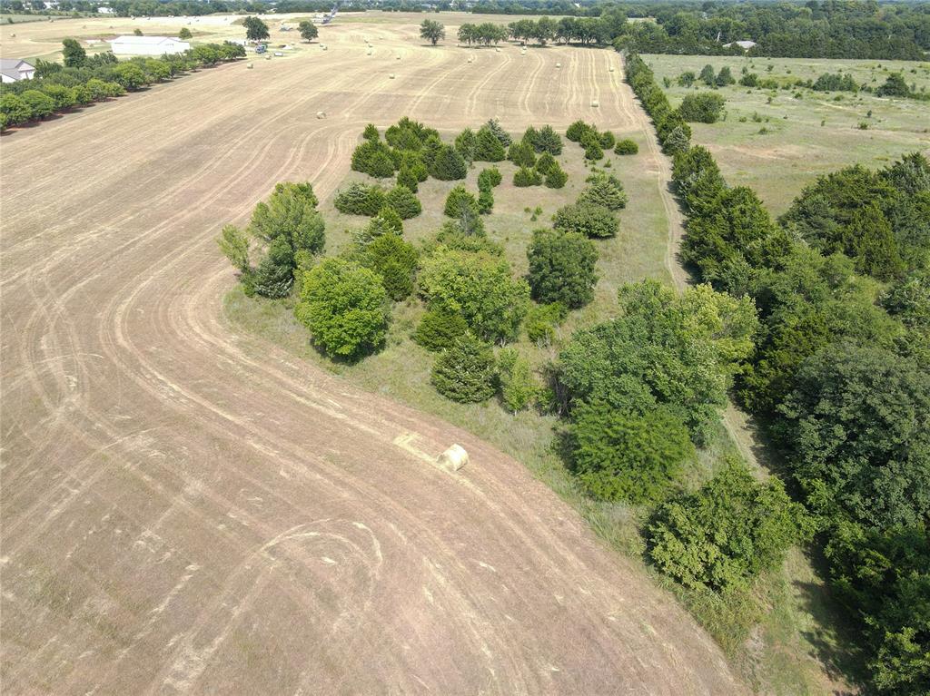N Brush Creek Road Property Photo 30